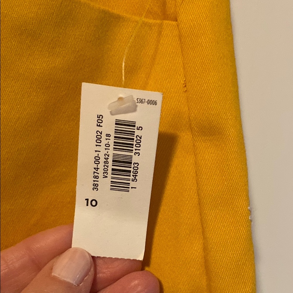 Old Navy Mustard Yellow Pixie Ankle Pants with Daisy Embroidery - Picture 5 of 8